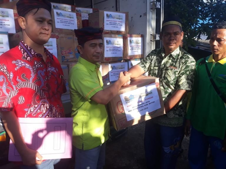 Beri Bantuan, PSMPI Harap Beban Korban Bentrok Berkurang