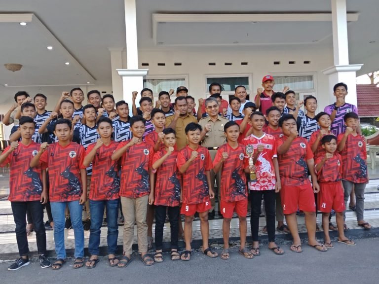 SEPAK BOLA BUTUR KEMBALI BERPRESTASI