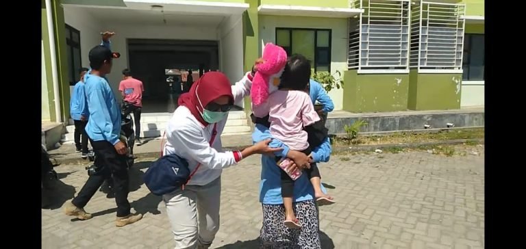 “GEMPA 6,2 SR, PENGHUNI RUSUN KAOBULA PANIK”