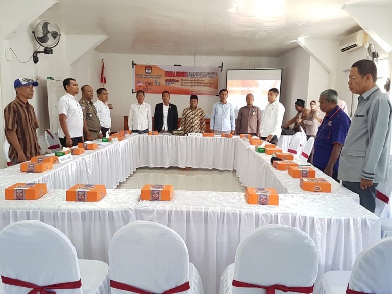 JELANG PILBUB 2020, KPU WAKATOBI RAPAT EVALUASI