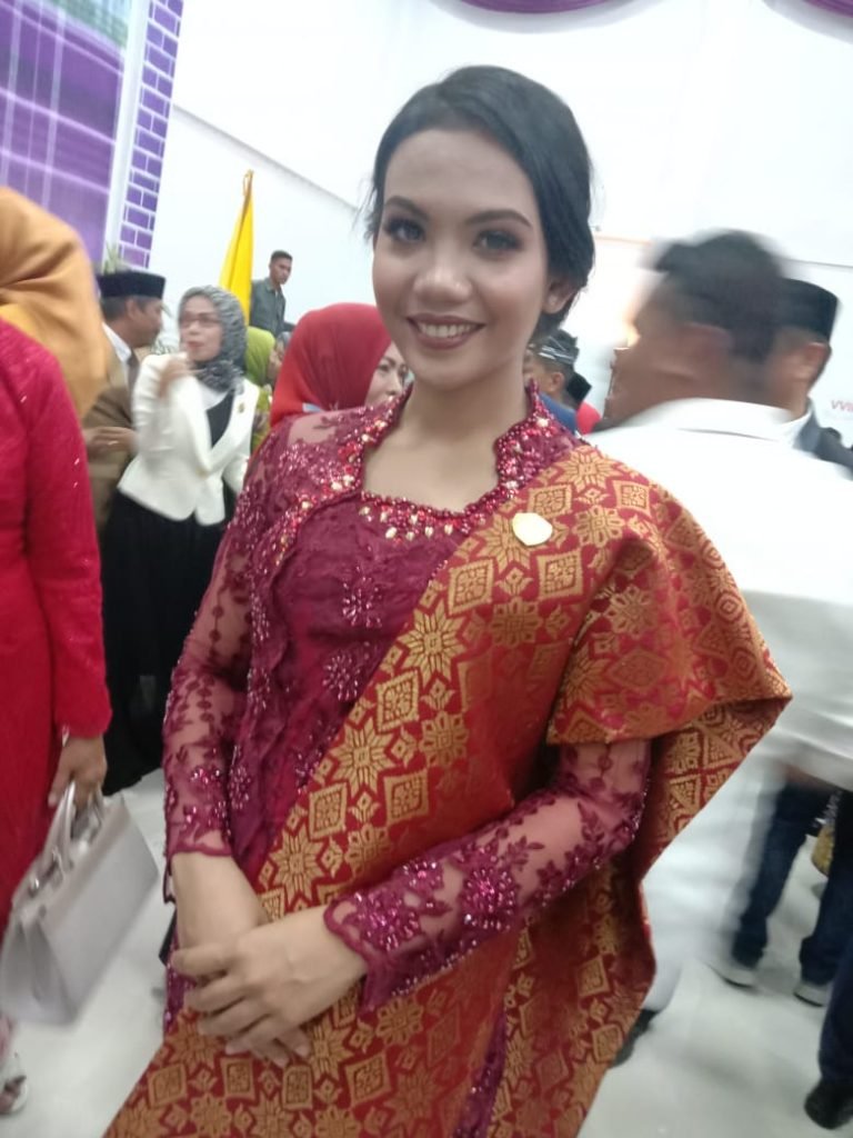 BERUMUR 23 TAHUN, NUR AKSA JADI ANGGOTA DPRD BAUBAU