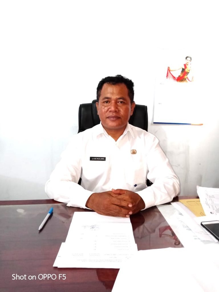 KURANG, DISDUKCAPIL BAUBAU BUTUH 1500 BLANKO e-KTP SEBULAN