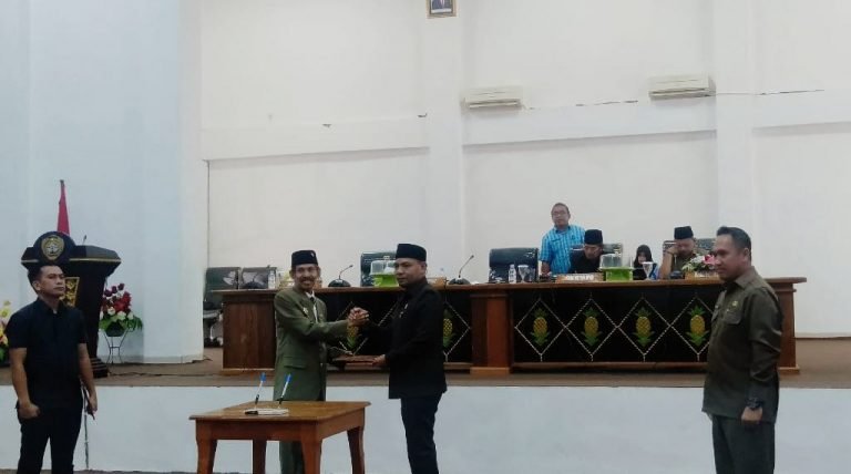 APBD TAHUN 2020, DISEPAKATI BERSAMA DPRD DAN PEMKOT BAUBAU
