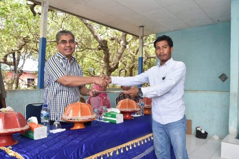 BUPATI SERAHKAN PAGU ANGGARAN DESA