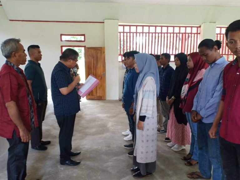 ABU HASAN LANTIK PENGURUS HIPPMAWARA