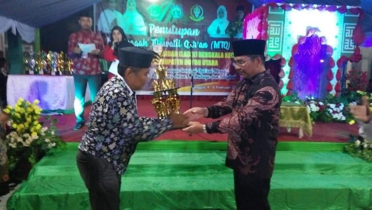 MTQ KE-VII BUTUR RESMI DITUTUP, KECAMATAN BONEGUNU JUARA UMUM