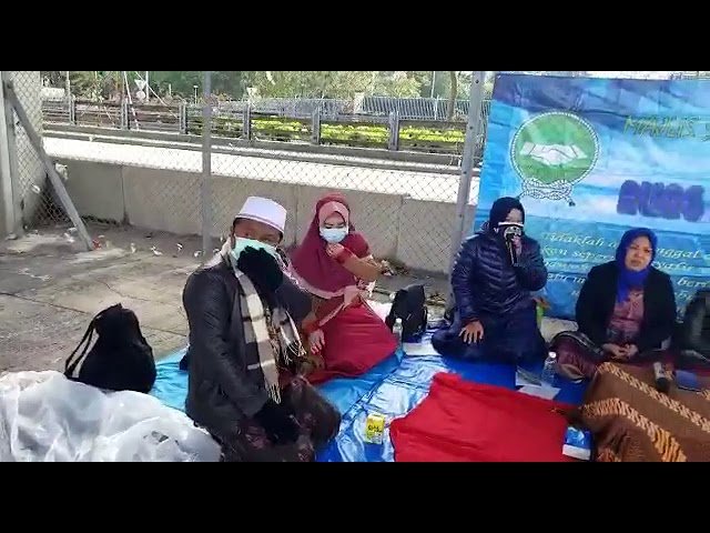 POSPERA CABANG HONGKONG BAGI-BAGI MASKER