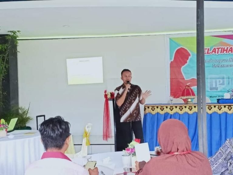 HUMAS OPD BUTUR DITUNTUT TEPIS BERITA HOAX