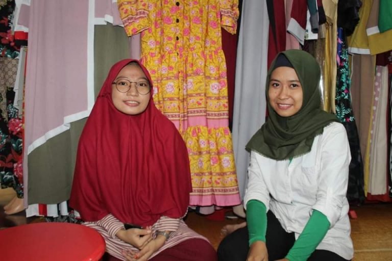 OMSET PENJUAL DI LIPPO PLAZA KENDARI MENURUN