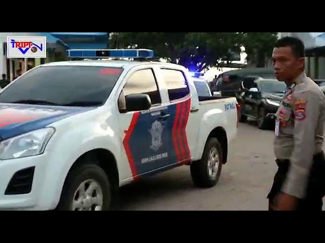 JENAZAH SERKA ANUMERTA LA ONGGE DISAMBUT ISAK TANGIS