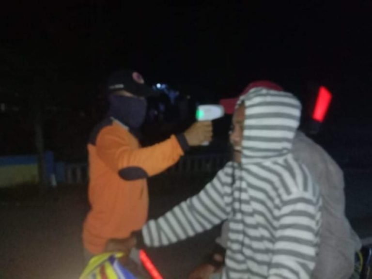 MASUK WILAYAH KABUPATEN BUTON WAJIB CEK SUHU TUBUH