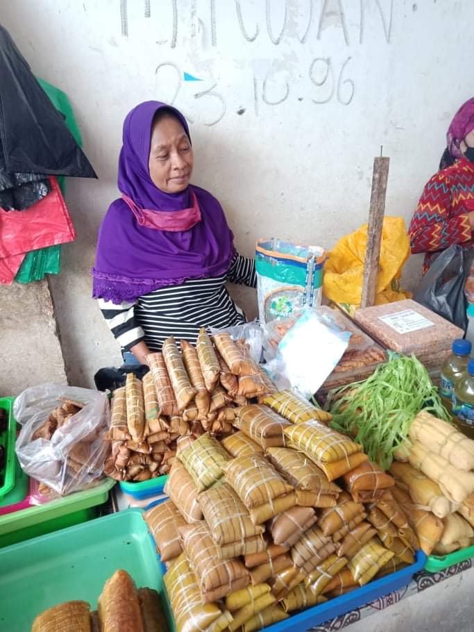 WA ABU, BERTAHAN WALAU OMSET MENURUN