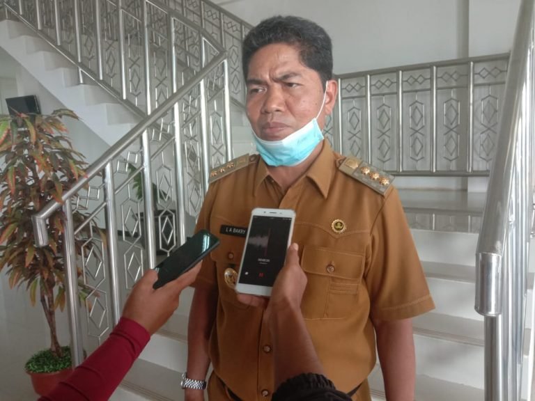 BUPATI BUTON: JANGAN REMEHKAN COVID-19