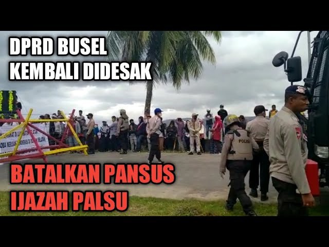DPRD BUSEL KEMBALI DIDESAK BATALKAN PANSUS IJAZAH PALSU