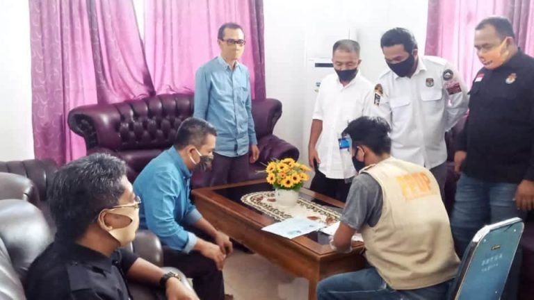 KETUA DPRD APRESIASI KINERJA KPU BUTUR