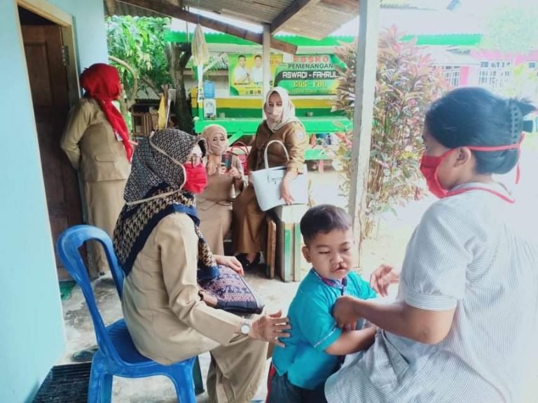 KPU BANTU BALITA DARI KELUARGA KURANG MAMPU
