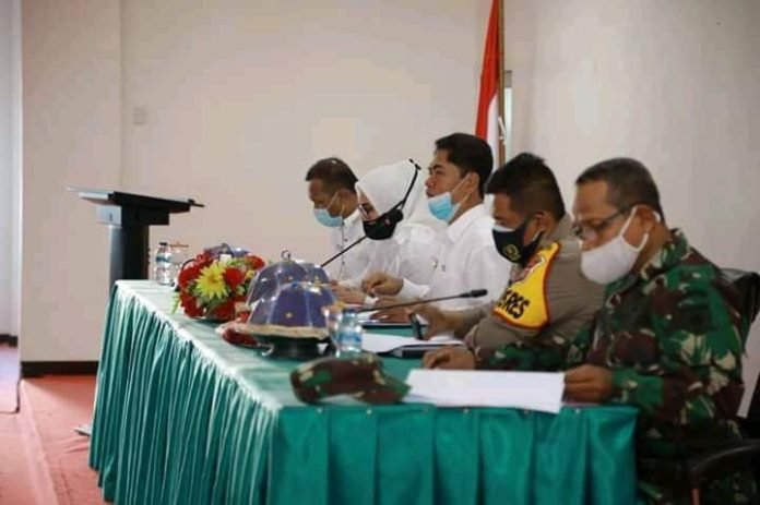 received_323697398694379