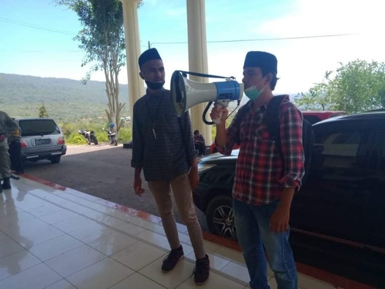 FPBM KEPTON MEMINTA SEKDA BERTANGGUNG JAWAB ATAS MAFIA BBM