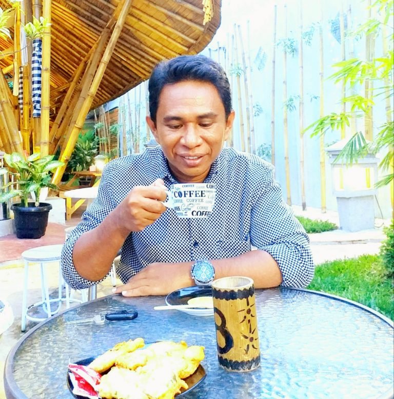 CALON KADA YANG MENYANDERA APARATUR PEMERINTAH, (KADES, CAMAT) WUJUD NYATA TIDAK PUNYA KAPASITAS JADI PEMIMPIN DAERAH