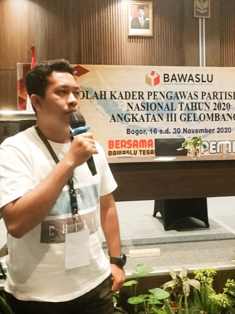 MASYARAKAT WAKATOBI AYO KITA TOLAK “POLITIK UANG ” DI PILKADA WAKATOBI DEMI PILKADA YANG BERINTEGRITAS