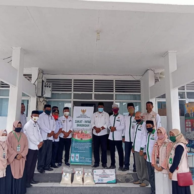 BAZNAS BUTENG SUMBANG 1001 PAKET BERAS KE LANSIA DAN PARA JANDA