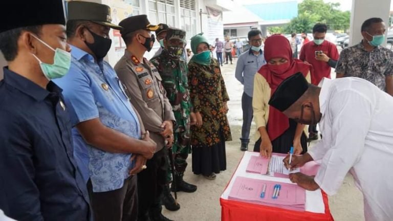 SELURUH CAKADES DI BUTENG DEKLARASI DAMAI