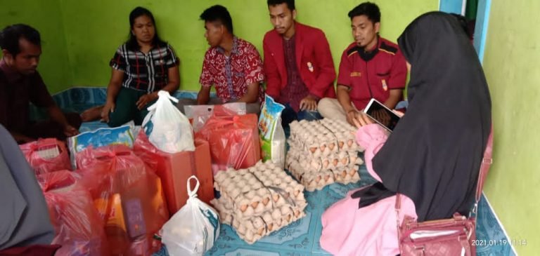 SAMBANGI KORBAN LONGSOR, IMM BAUBAU INGIN PEMKOT TURUN TANGAN