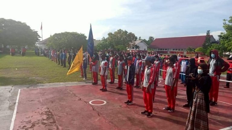 BUKA POPDAR, BUPATI BUTENG JANJI TAMBAHKAN ANGGARAN