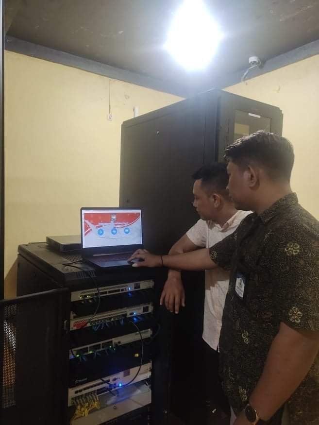 received_1250285502040585