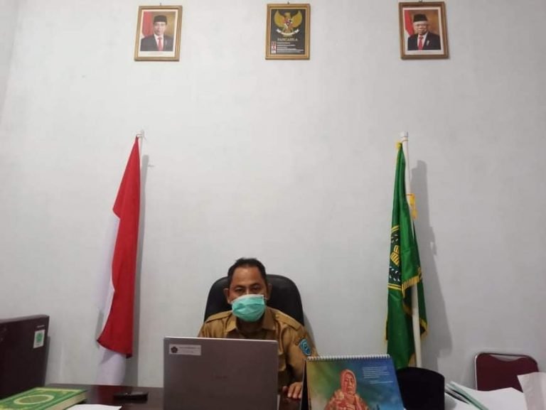 SHALAT IED BISA DI LAPANGAN