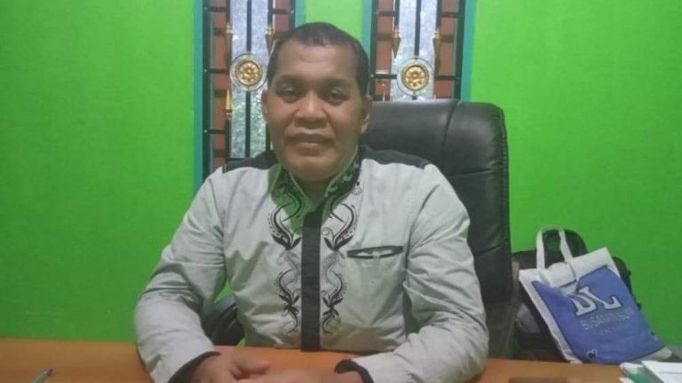 KADES DILARANG JADI PENYALUR BST KEMENSOS