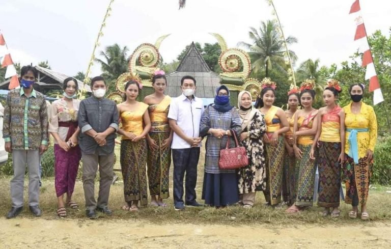 BUPATI BUTUR APRESIASI LOKASABHA II