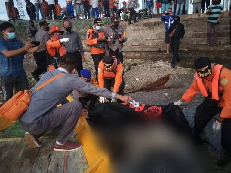 TUJUH HARI DICARI, DITEMUKAN MENGAMBANG DI KAMALI