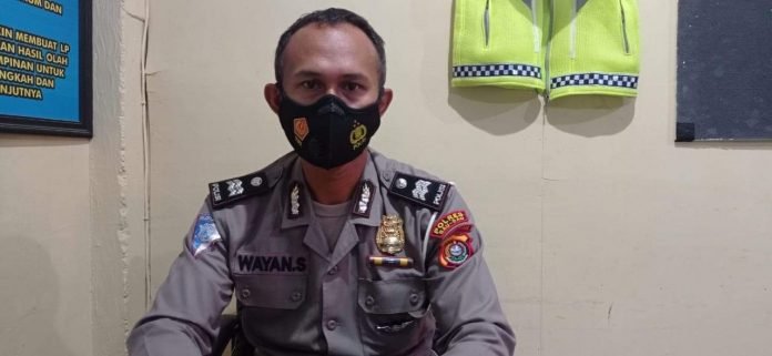 received_977671786312011