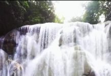 MENAPAK AIR TERJUN KANDAWUNDAWUNA DI WAONDO WOLIO
