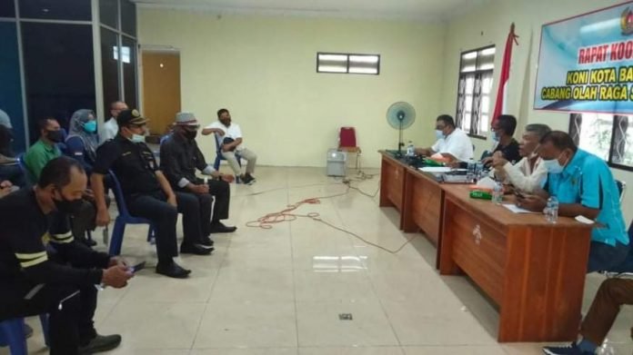 received_352414163073685