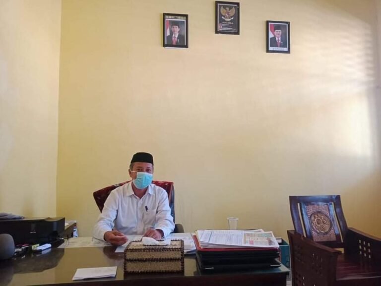 GANDENG LEMBAGA ISLAMIYAH, SMAN 6 WANCANAKAN PROGRAM JUM’AT ISLAMI