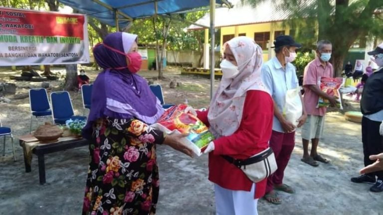 WAKIL BUPATI DAN IBU PKK WAKATOBI APRESIASI KEGIATAN POLRES DAN KAOPI