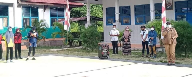 ILMIATI DAUD BUKA TURNAMEN PERSAHABATAN VOLLYBALL SMK CUB 1 SEKALEDUPA