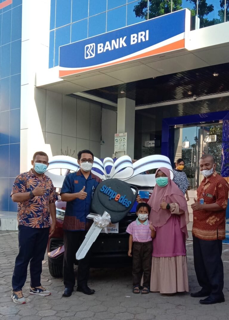 LAGI, BRI GELAR UNDIAN PHS. NASABAH BRI UNIT PASAR SENTRAL DAPAT MOBIL TERIOS.