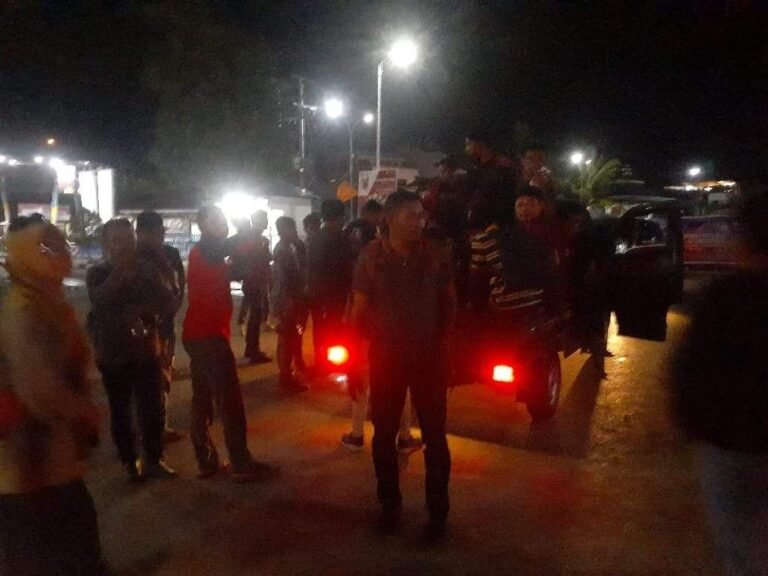 TAK PUNYA UANG TIKET, 39 MAHASISWA MUHAMMADIYAH AMBON TERLANTAR DI PELABUHAN MURHUM BAUBAU