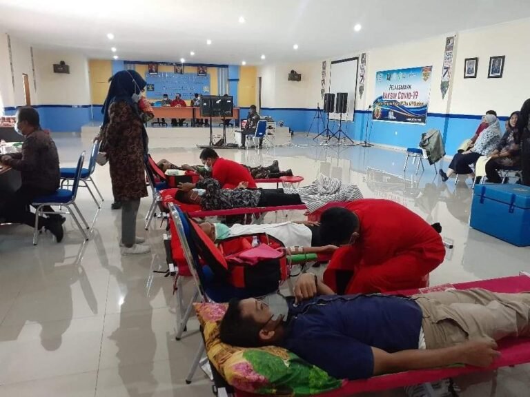 KANTOR IMIGRASI BAUBAU GELAR DONOR DARAH
