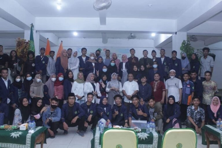 BEM FISIP UM BUTON GELAR SEKOLAH KADERISASI