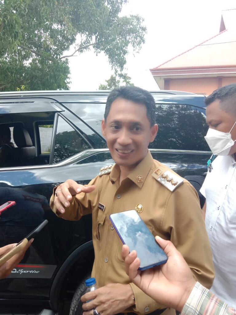 DIKABARKAN TIDAK MENGAKUI KEPENGURUSAN KONI, INILAH JAWABAN BUPATI WAKATOBI