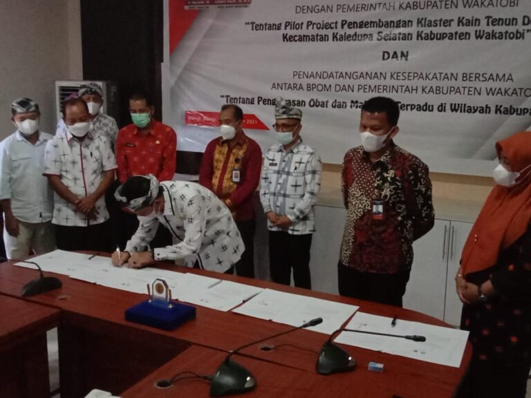 DUKUNG KSPN, BPOM DAN BI PERWAKILAN SULTRA TEKEN KERJA SAMA DENGAN PEMKAB WAKATOBI