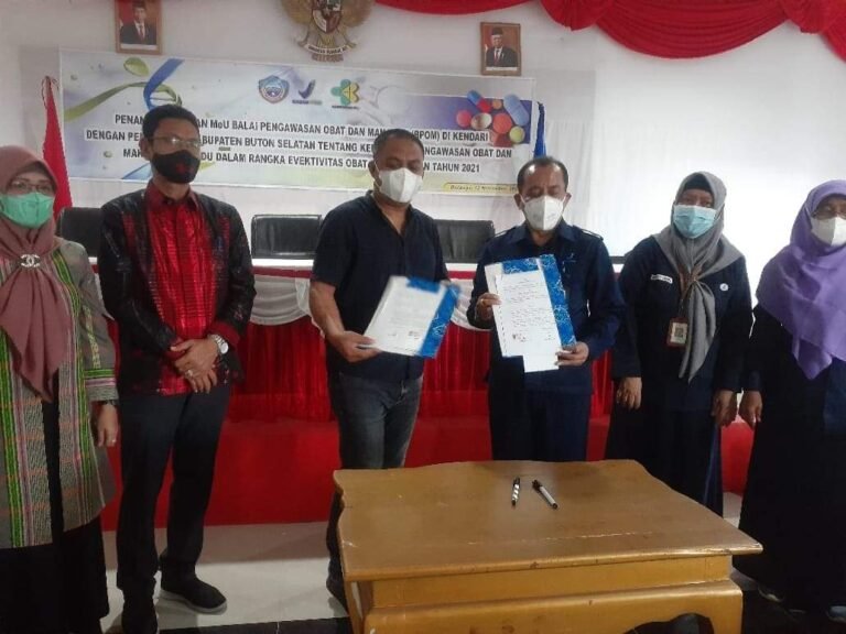 TANDATANGANI MOU DENGAN BPOM, BUPATI BUSEL INGIN MELINDUNGI MASYARAKAT