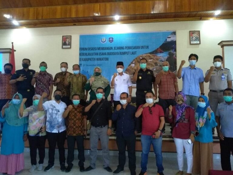 BUPATI WAKATOBI BANGUN MITRA BISNIS KOMODITI RUMPUT LAUT