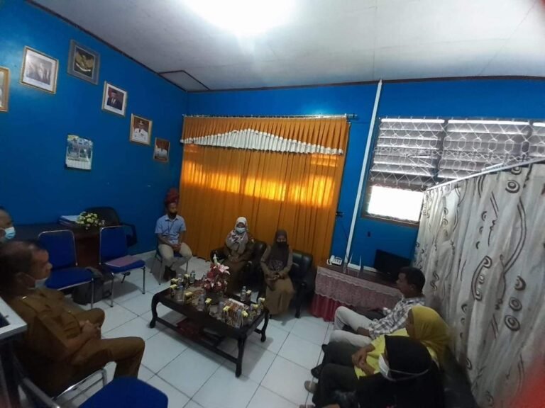 GURU YANG MEMBULY SISWI DIPINDAHKAN