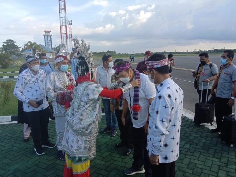 MENJADI TUAN RUMAH PELAKSANAAN RAKOR GTRA 2021, WAMEN ATR/BPN SAMBANGI WAKATOBI