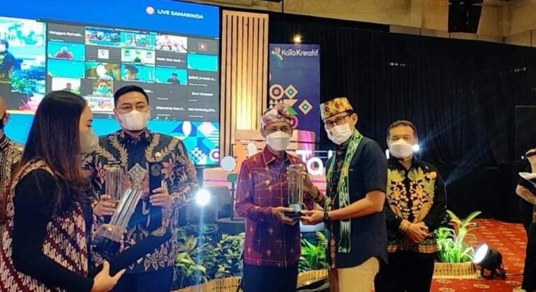 MENPAREKRAF TETAPKAN WAKATOBI SEBAGAI KATA KRETAIF